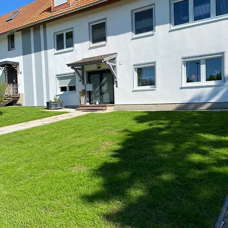 Schoene Ferien- Monteurswohnung - Ruhig Und Malerisch Gelegen Hofgeismar Buitenkant foto