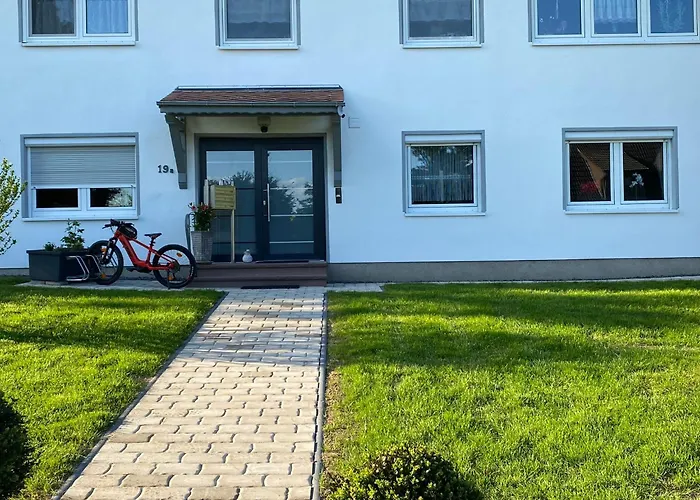 Schoene Ferien- Monteurswohnung - Ruhig Und Malerisch Gelegen