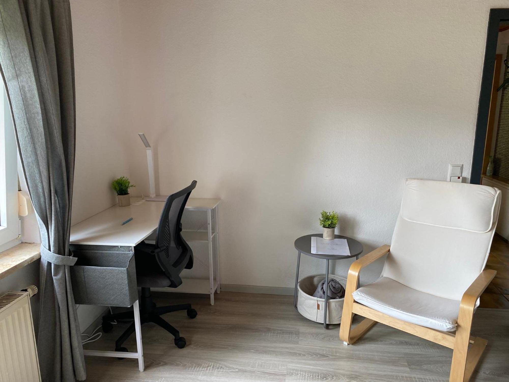 Appartement Schoene Ferien- Monteurswohnung - Ruhig Und Malerisch Gelegen Hofgeismar